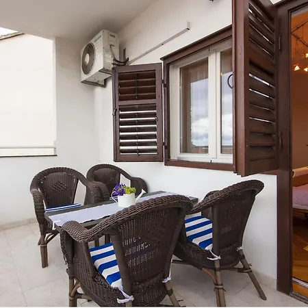 Apartment Tonka Sibenik
